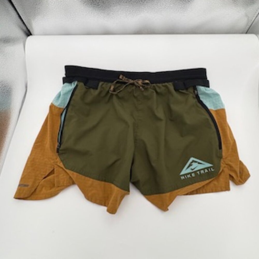 Nike Men's Trail Running Shorts in Olive Green, Tan & Light Blue